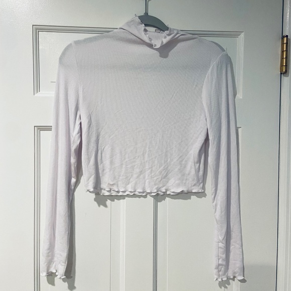 Trendy White Ribbed Mock Turtleneck Long Sleeve Crop Top – Multiple Sizes - Picture 9 of 10